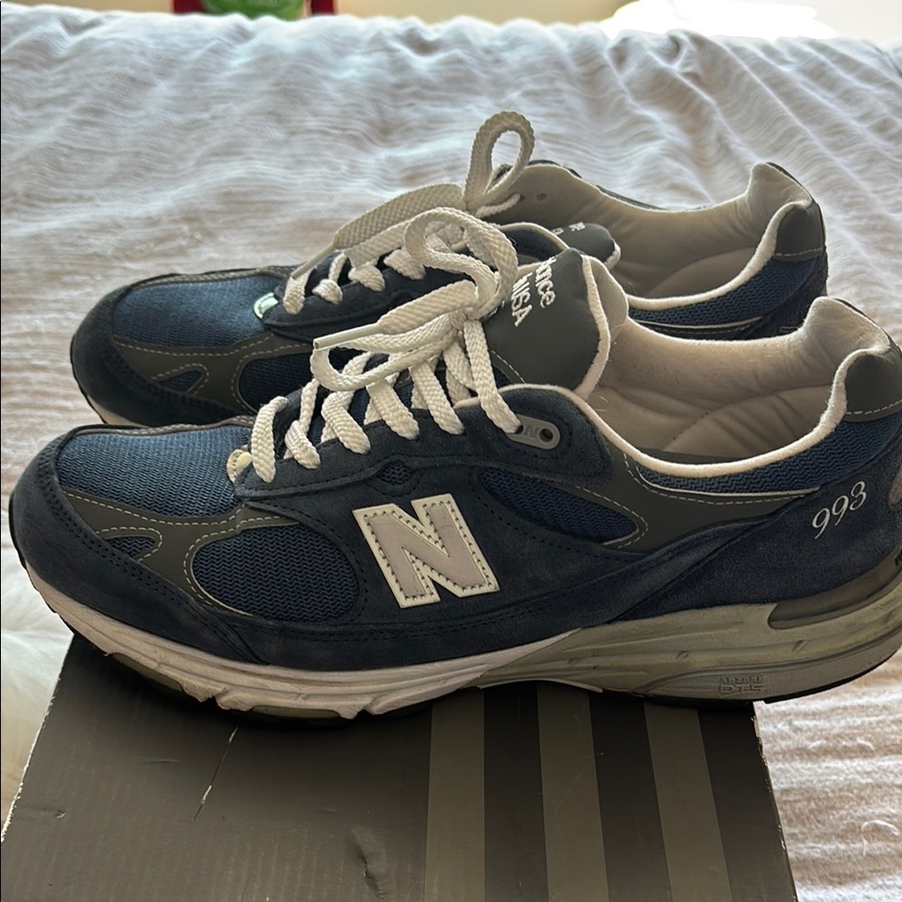 New Balance Gray/navy running shoe with original box 10.5 Men's 993 - Picture 4 of 7